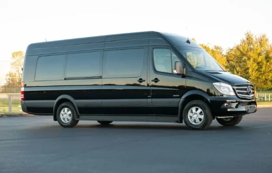 Business Class Mercedes Sprinter Van